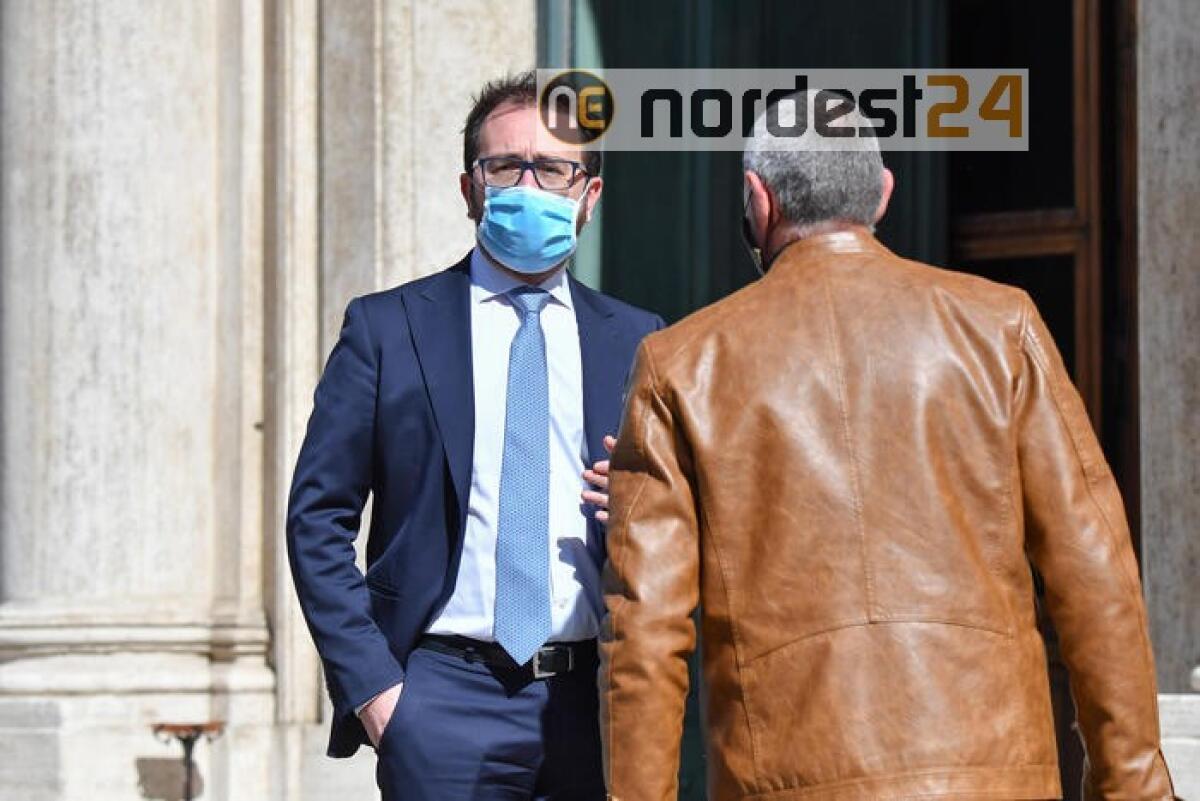 Bonafede: Orfini, pessima gestione - 