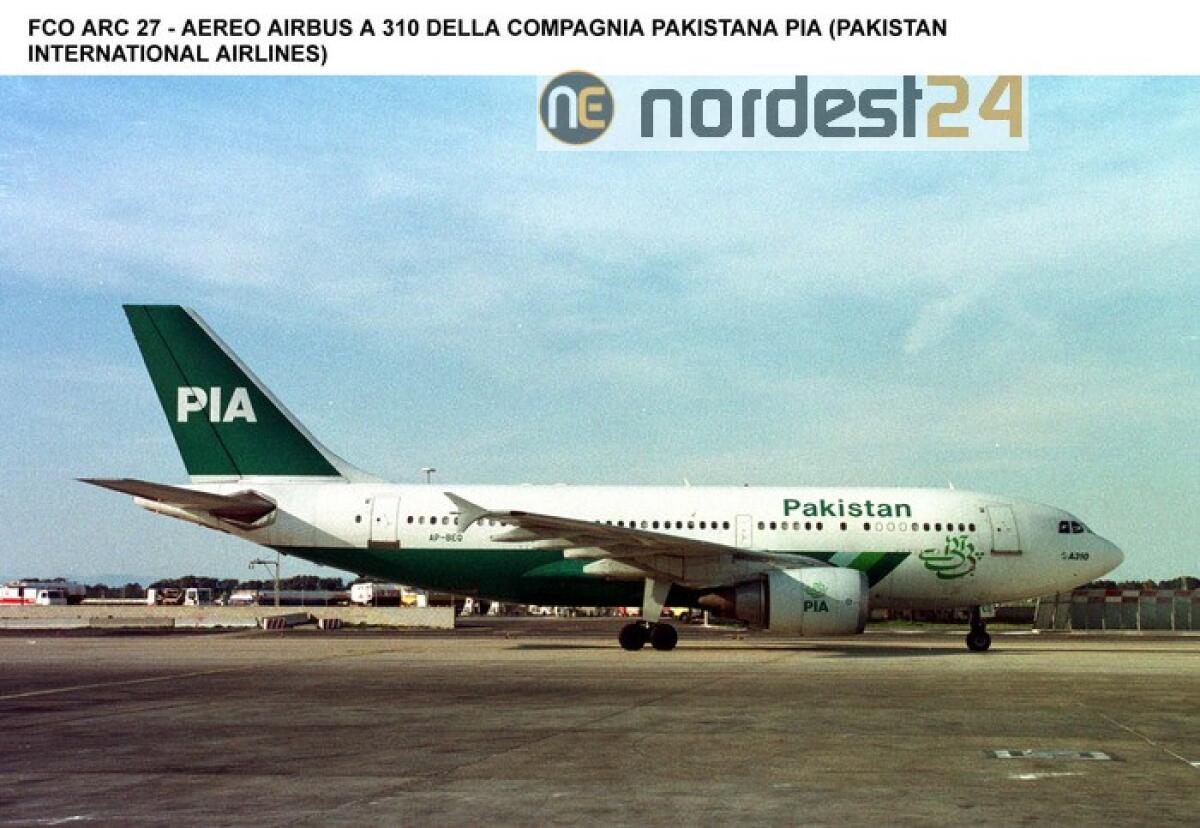 Aereo passeggeri precipita a Karachi - 