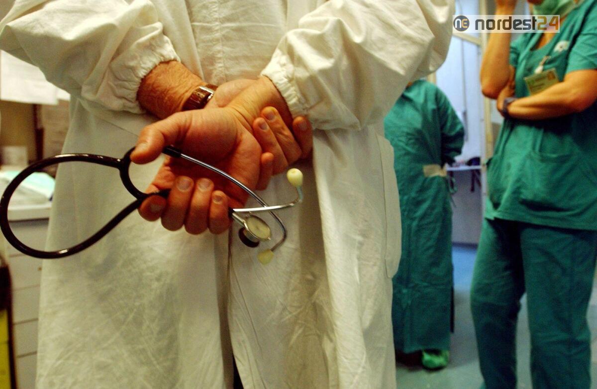 Ordine dei Medici di Udine: "assembramenti e folla negli ambulatori" - 