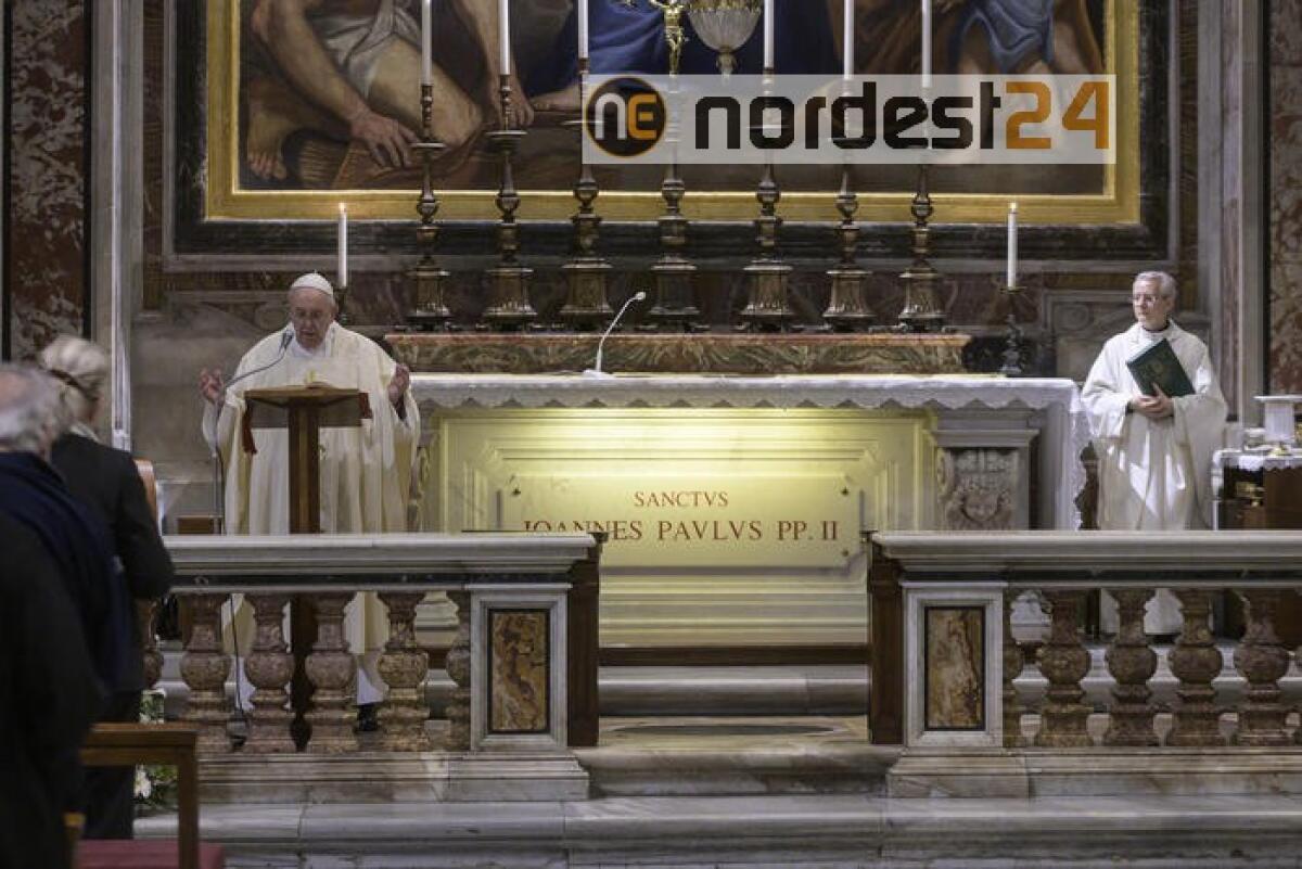 Papa: con Wojtyla Dio ha visitato popolo - 