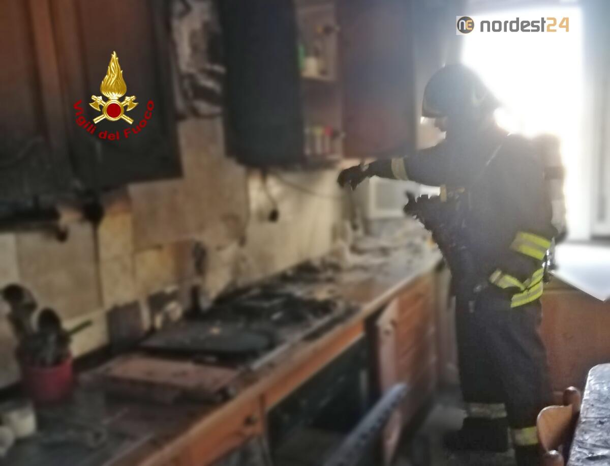 Incendio a Marghera: a fuoco la cucina in un appartamento - 