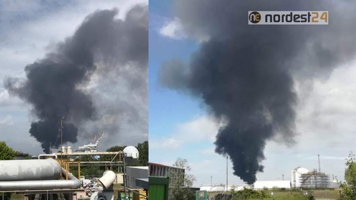 Incendio a Marghera, il Comune: "restate in casa e chiudete tutto" - 