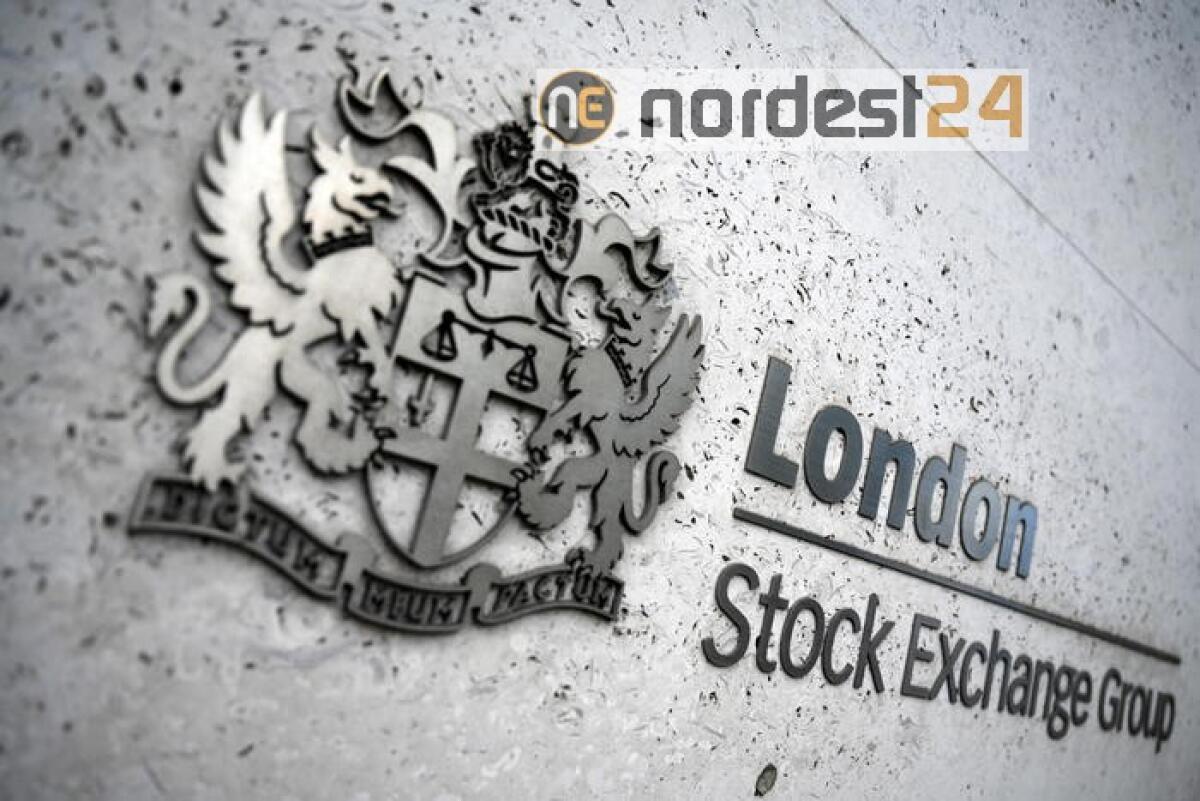 Borsa: Europa parte in calo, vendite su auto - 