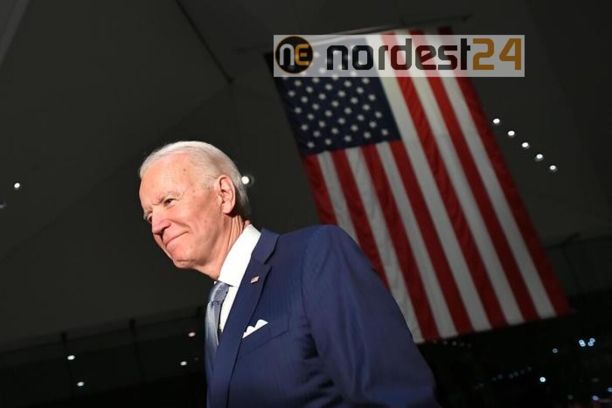 Sondaggio Fox, 48% a Biden e 40% a Trump - 