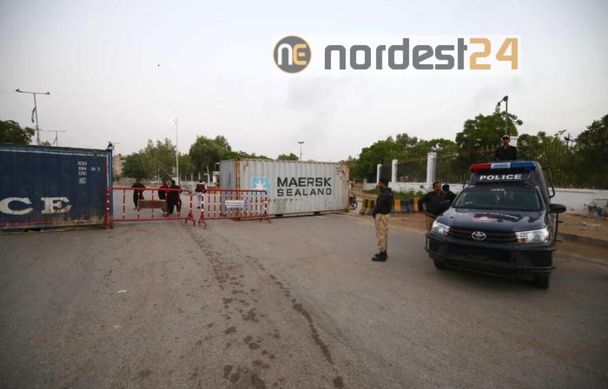 Pakistan: 2 ragazze uccise da un parente - 