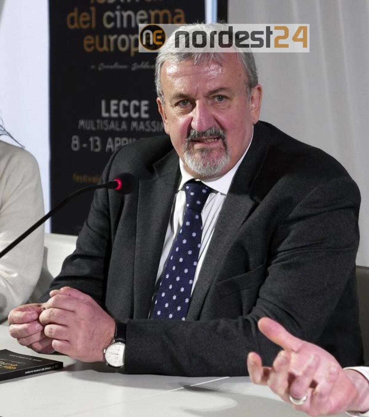 Fase2:Puglia,parrucchieri aperti da 18/5 - 