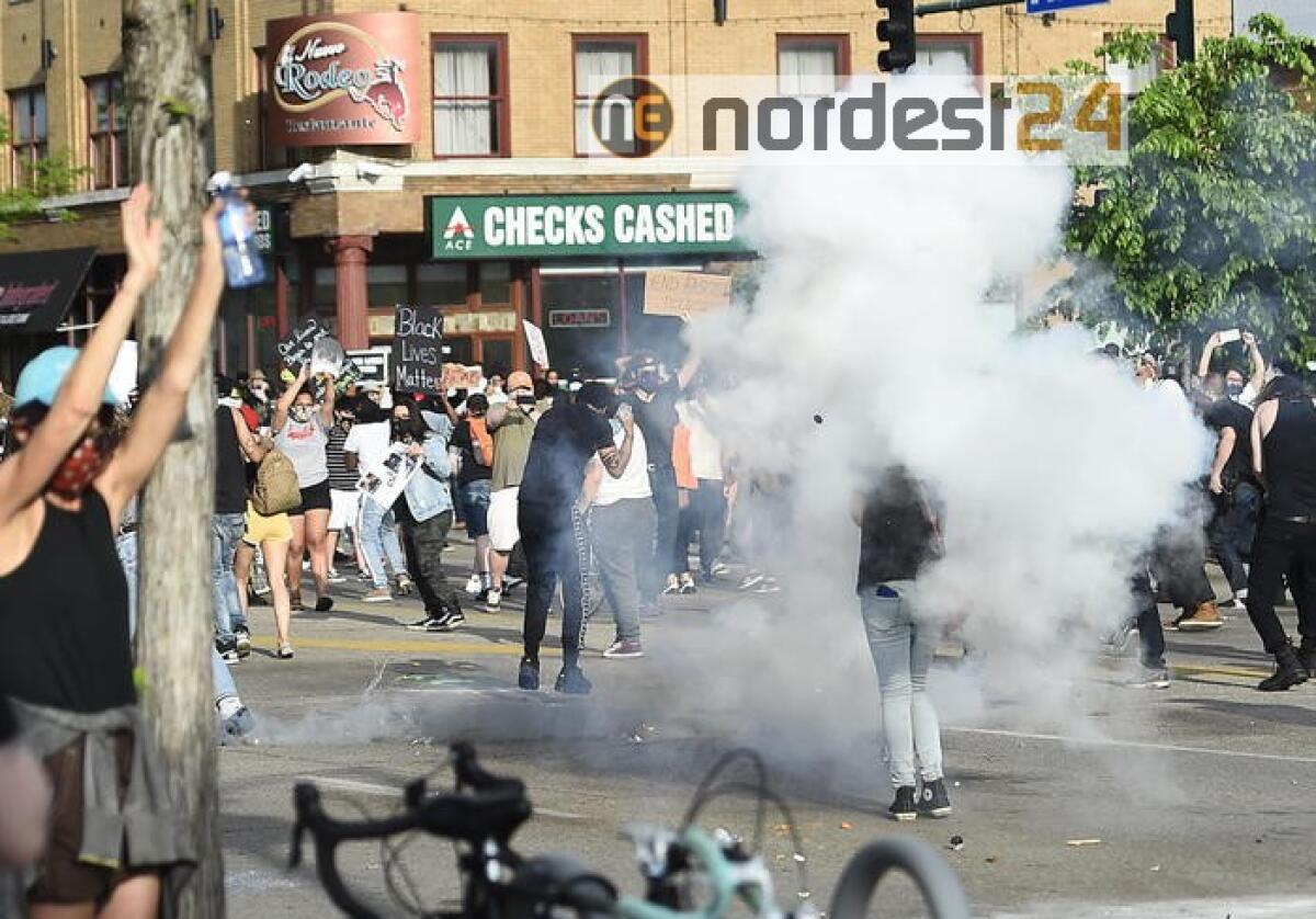 Scontri Minneapolis,muore saccheggiatore - 