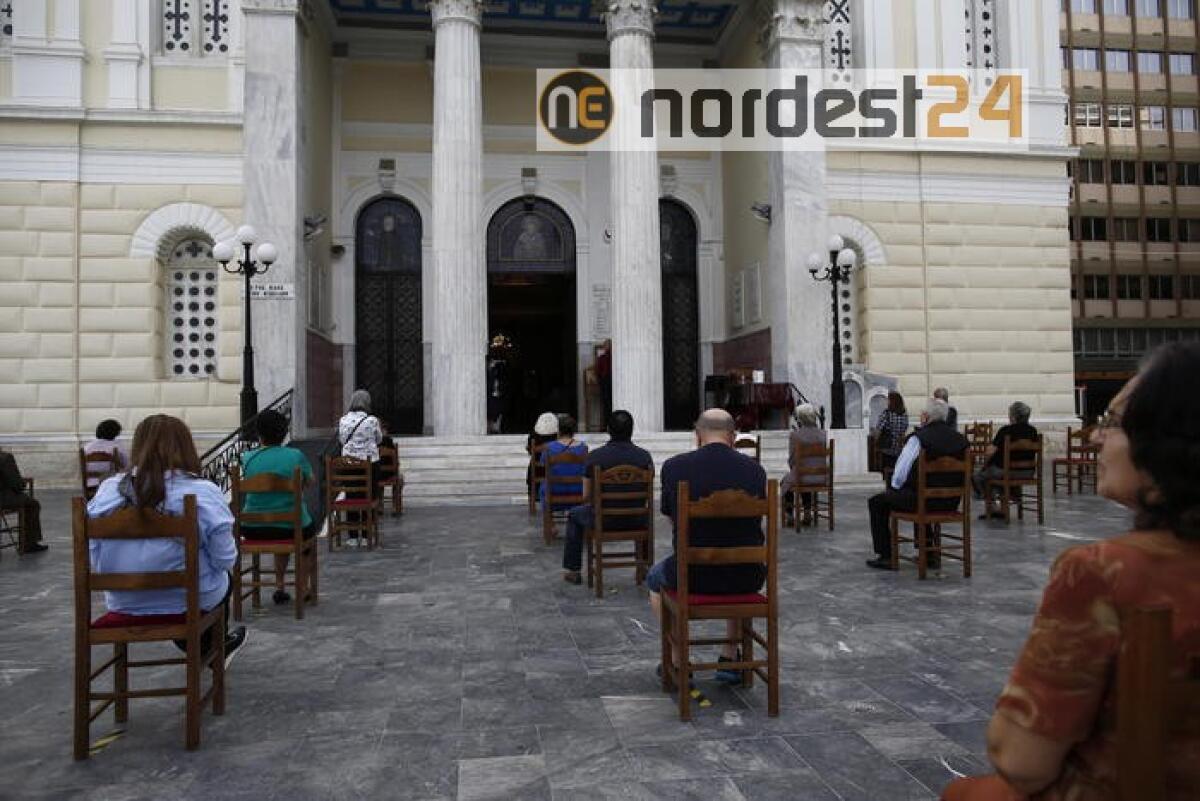 Coronavirus:in Grecia messe con i fedeli - 