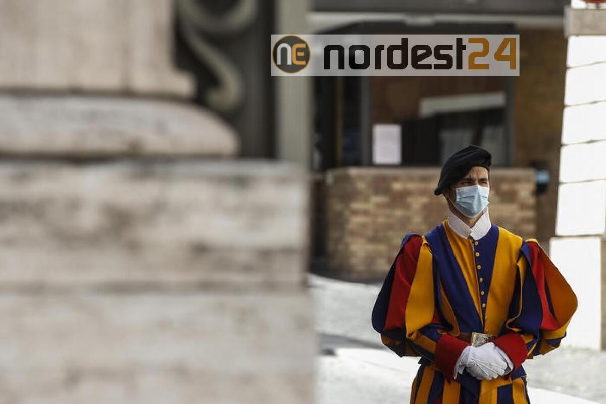 Prefetto Economia vaticano,non è default - 