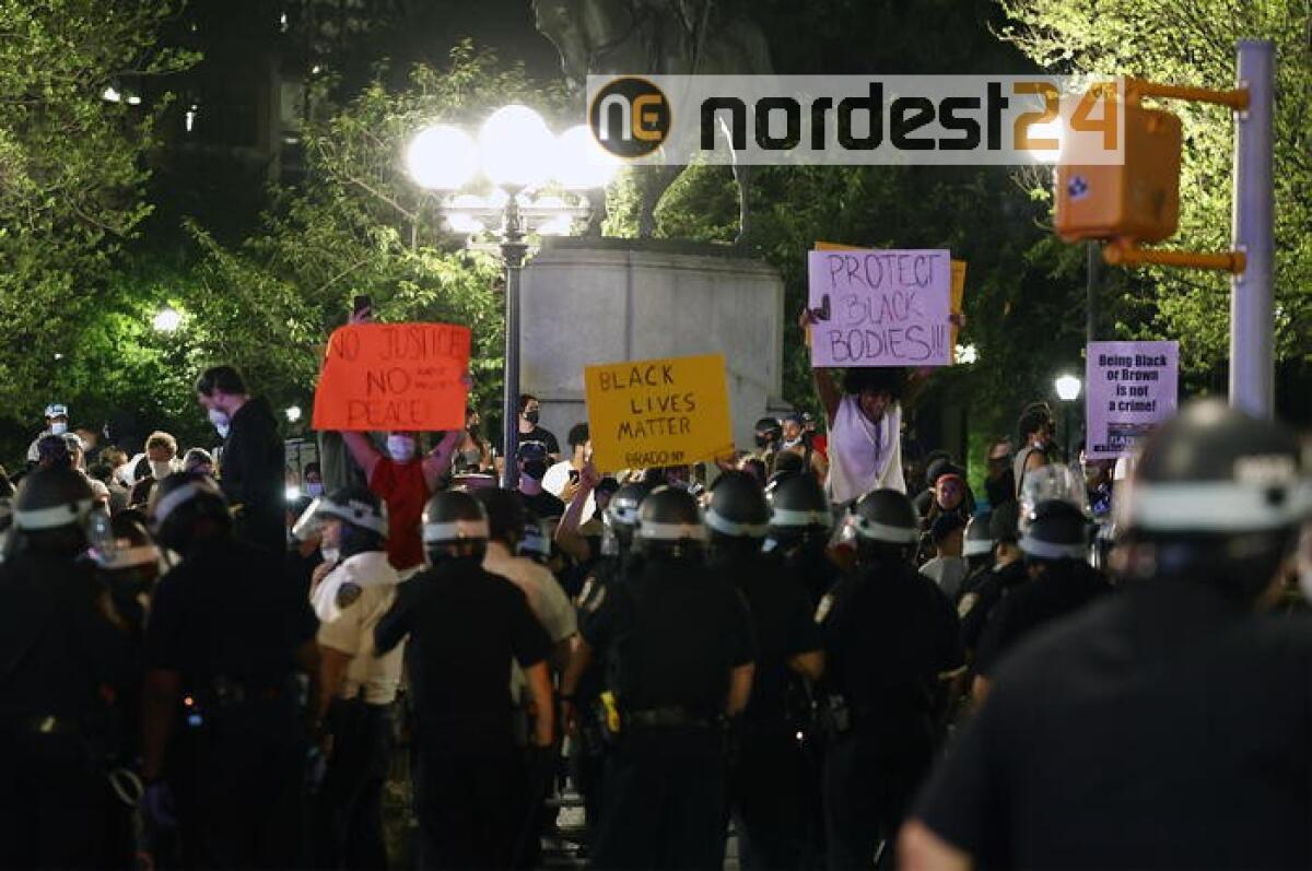 Usa, arrestato e rilasciato giornalista - 