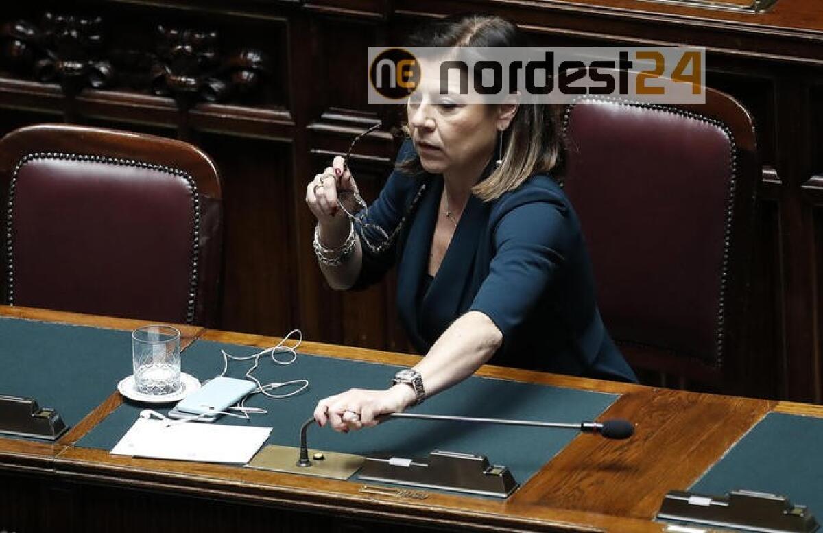 De Micheli,a metà settimana valutazione su apertura 3 giugno - 