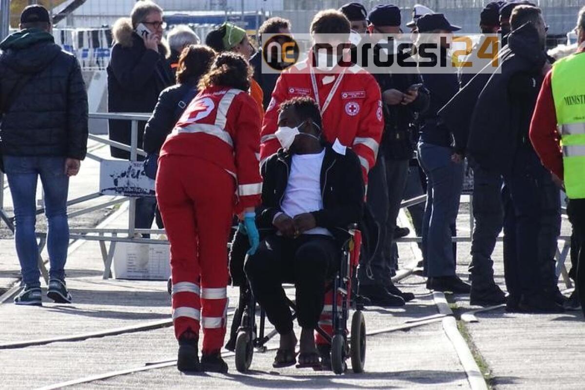 Migranti, in Ue fronte anti accoglienza - 