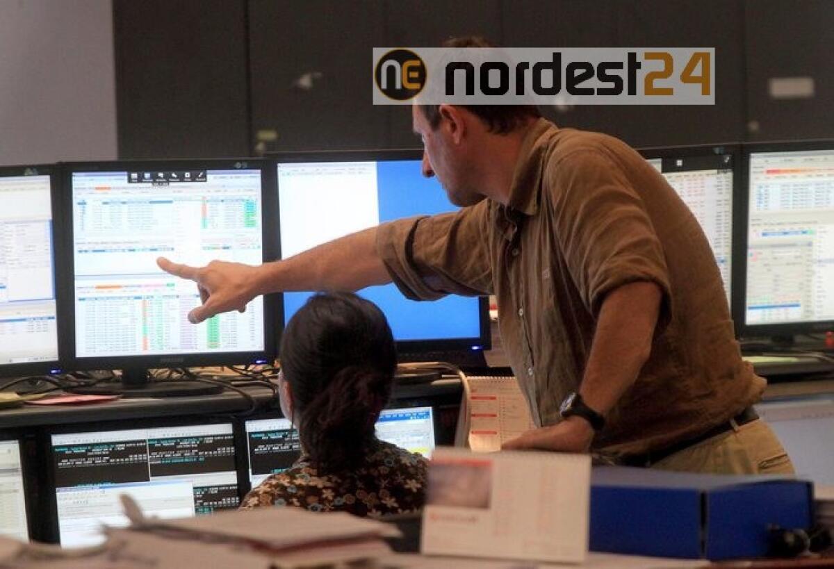 Borsa: Milano scende ancora (-2,2%) - 