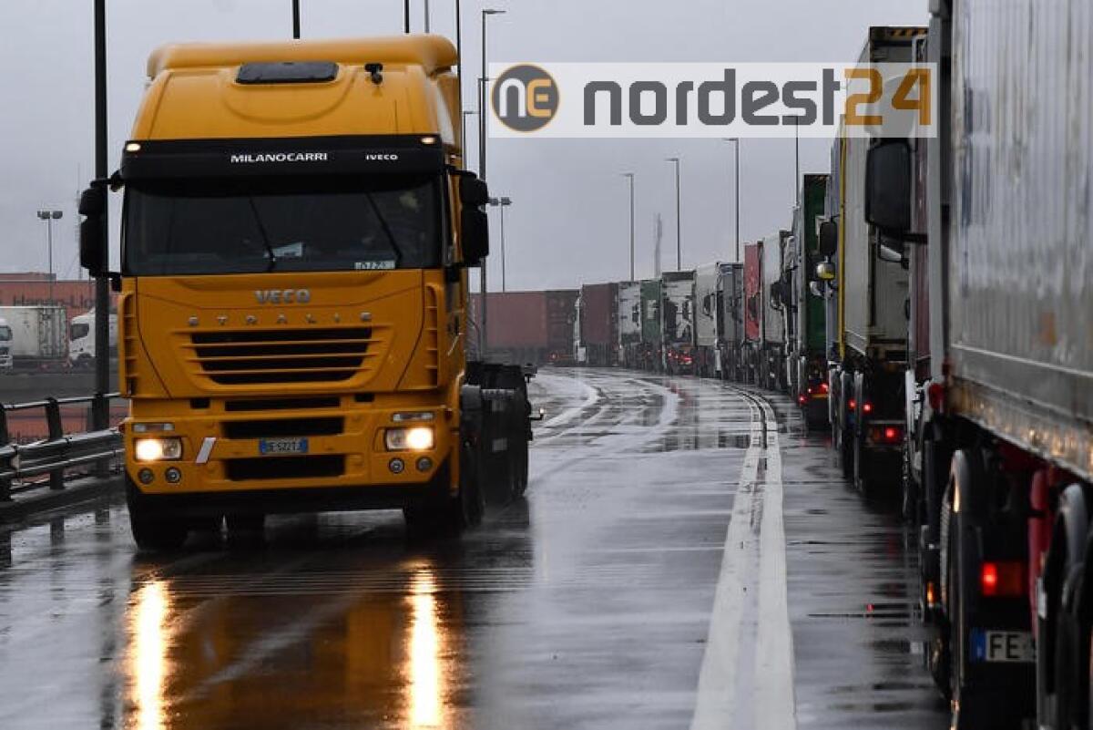 Confcommercio, -1,8 mld per autotrasporto con lockdown - 