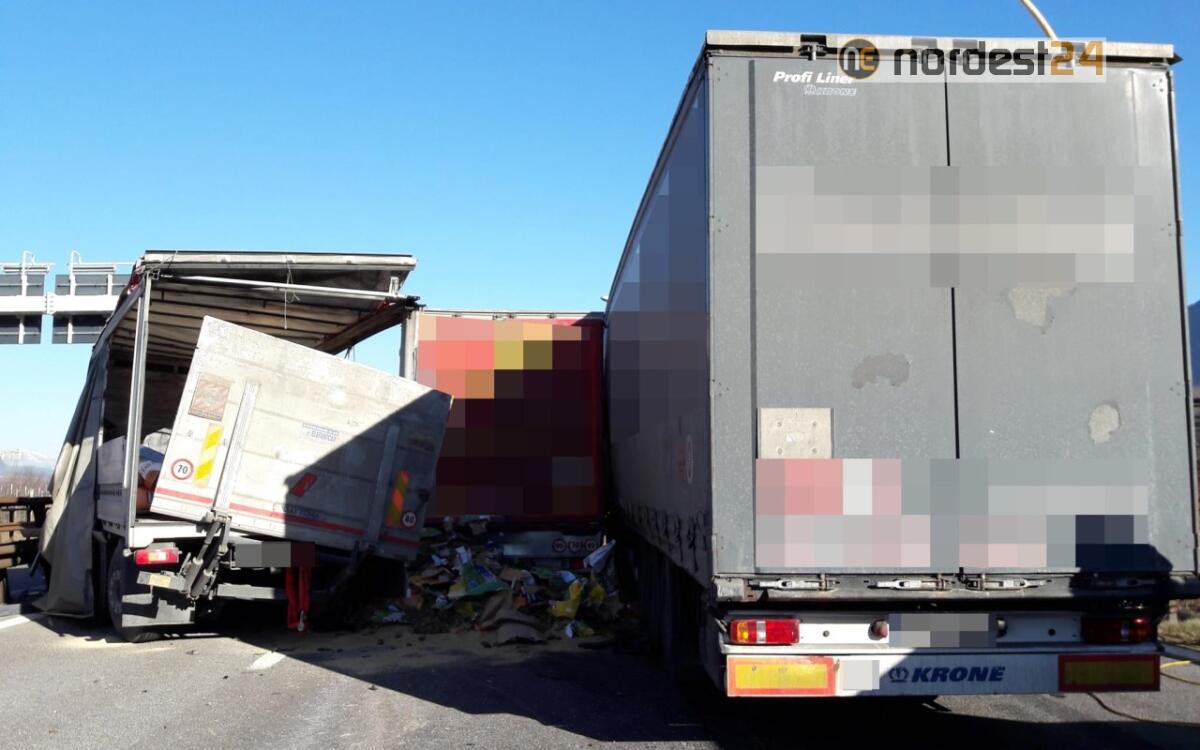 A4, due incidenti tra TIR fra Portogruaro / San Stino e fra San Giorgo / Latisana - 