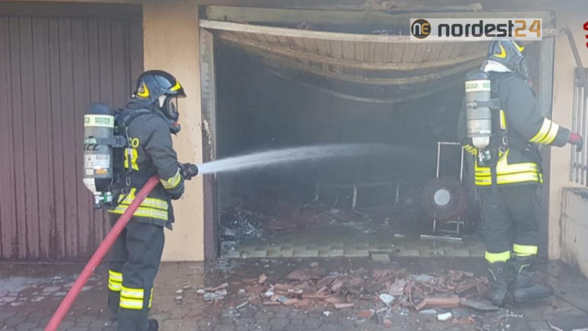 Incendio di un garage a Saccolongo (PD): evacuati 5 appartamenti - 