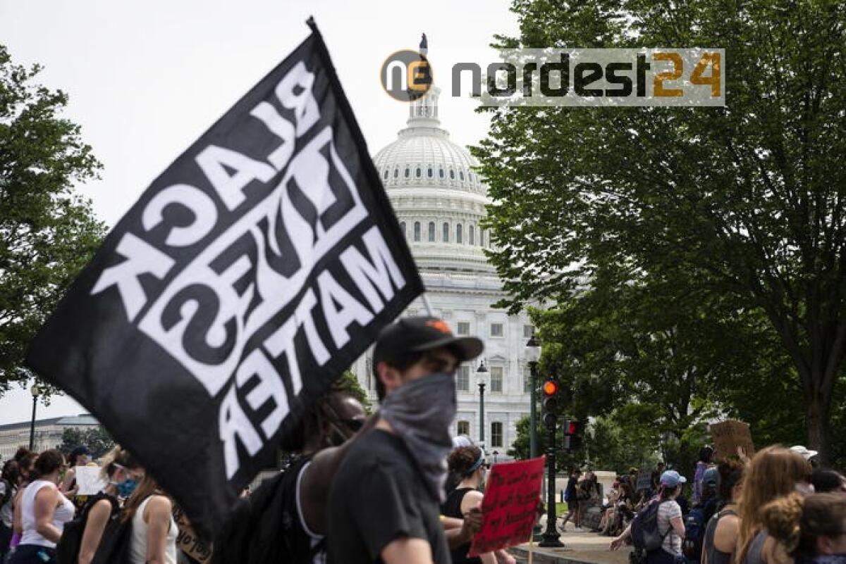 Minneapolis: manifestazioni negli Usa - 