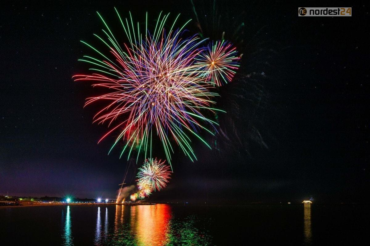 A Bibione ci sono i fuochi d'artificio: questa sera lo spettacolo pirotecnico - 