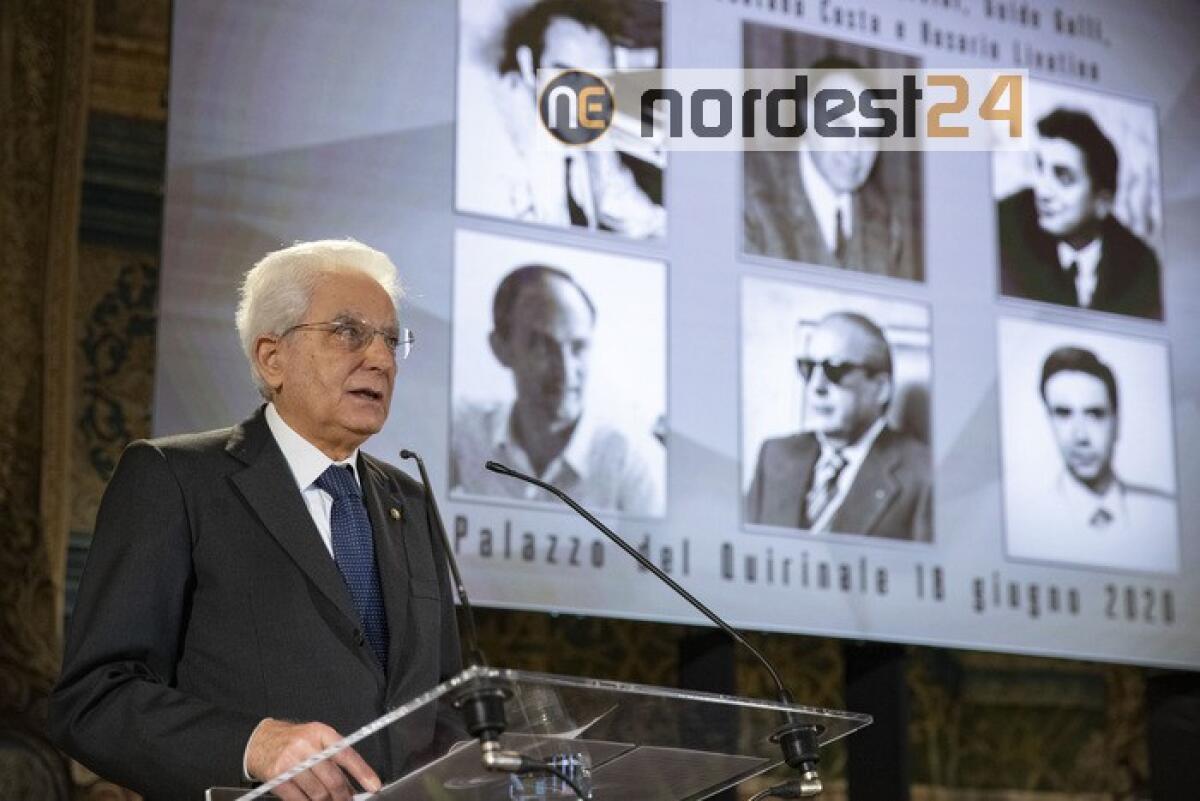Mattarella, resistere ad attacchi contro Stato democratico - 