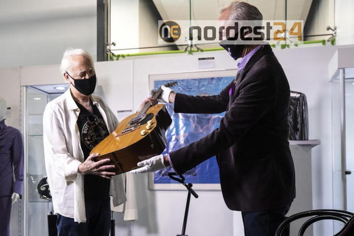 Sei milioni per chitarra di Kurt Cobain - 