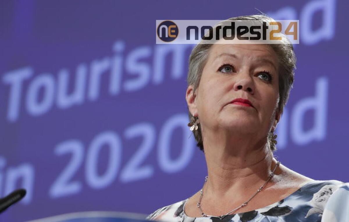 Ue, chiudere frontiere esterne fino 15/6 - 