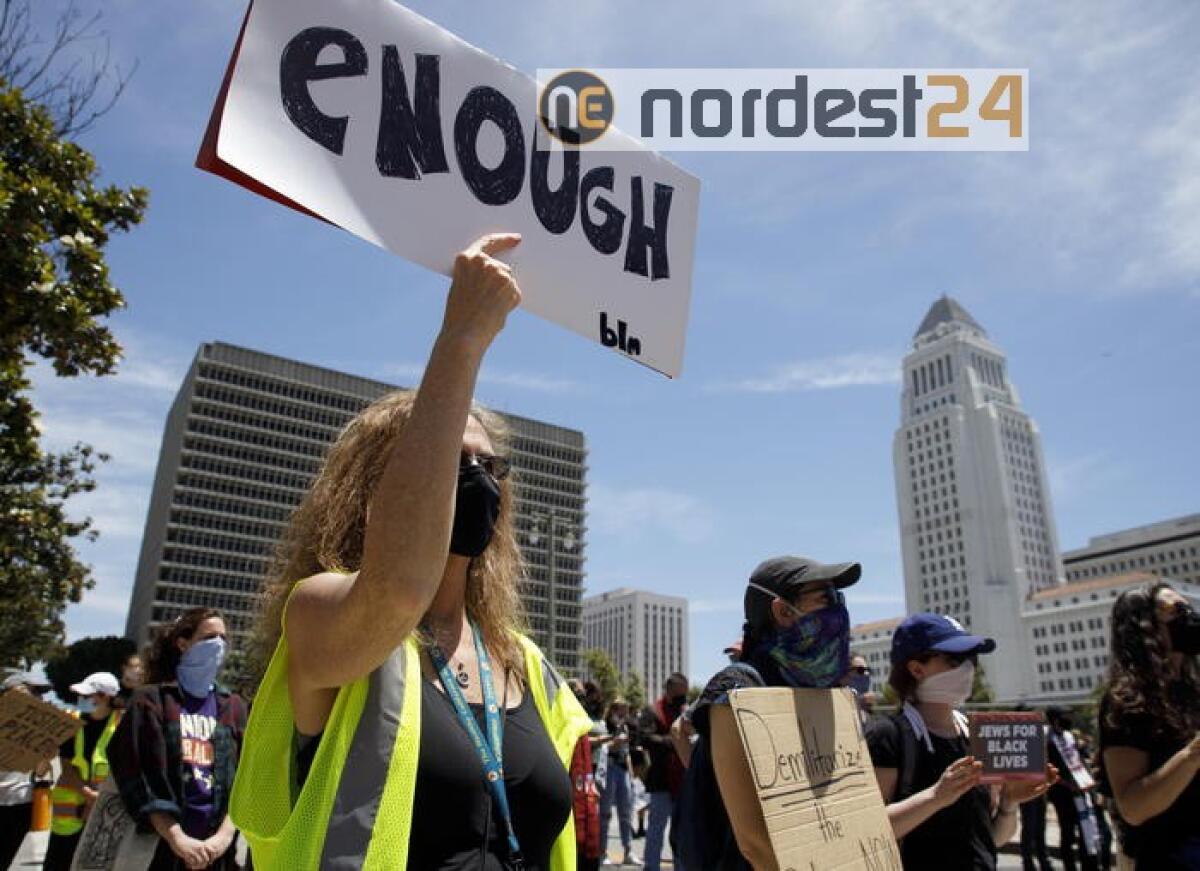 Floyd: nuove marce negli Usa - 