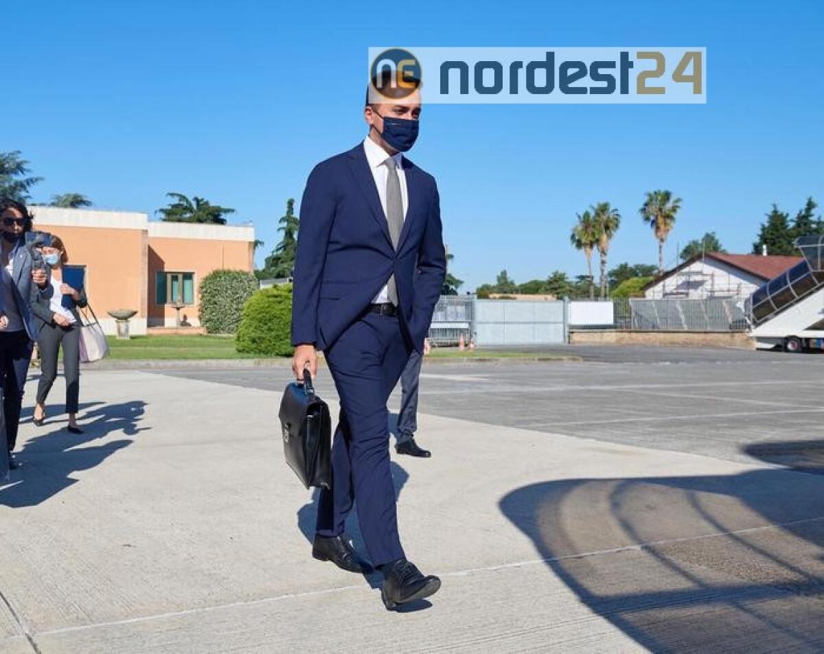 Di Maio,fondi Ue arrivino prima del 2021 - 