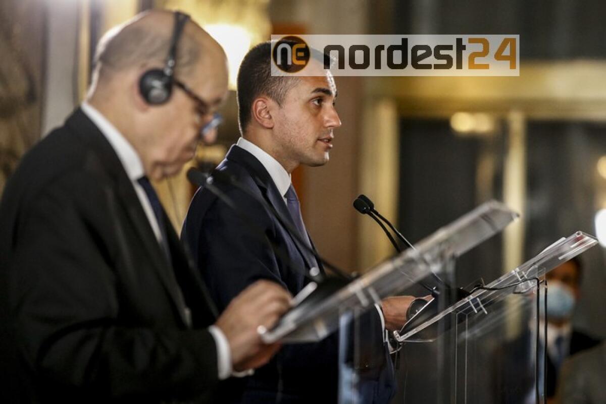 Di Maio vola a Parigi, focus sul petrolio libico - 