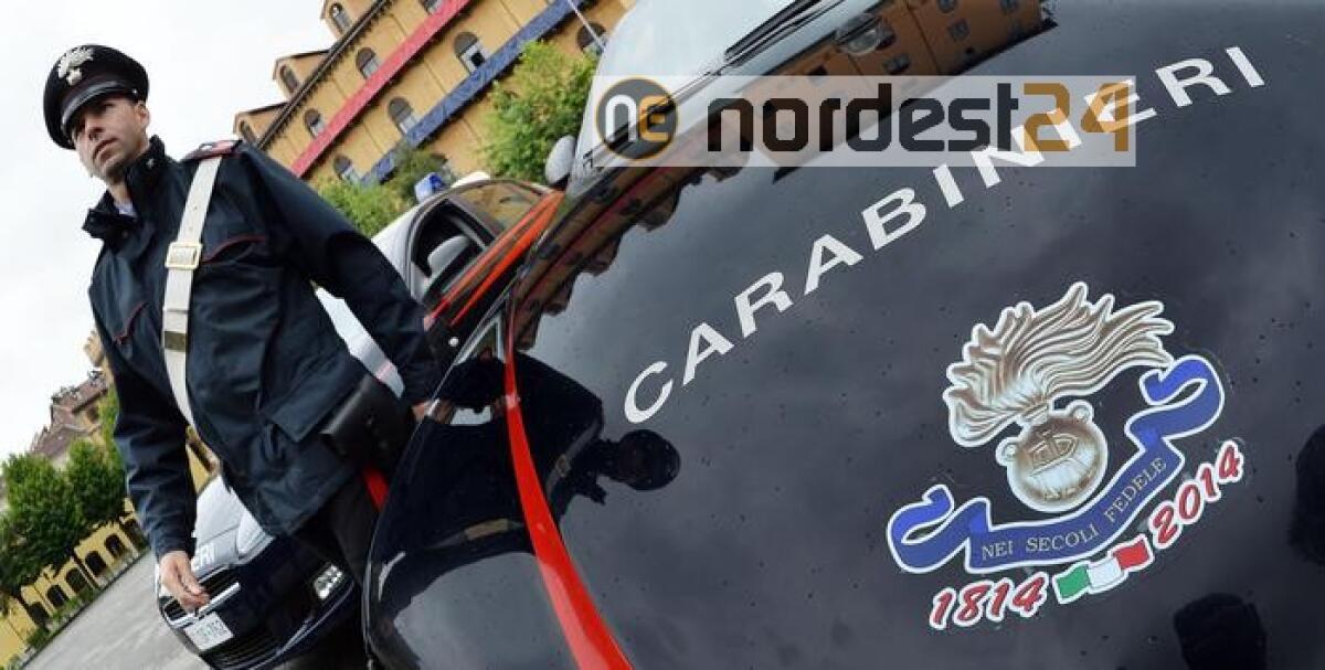 Uccide l'ex moglie e ferisce la figlia - 