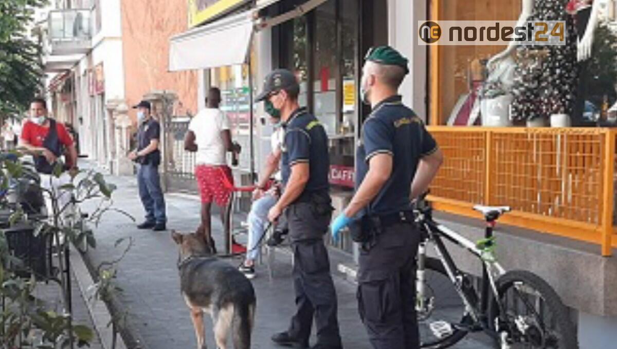 Udine. Controlli straordinari del territorio: fermate 370 persone - 