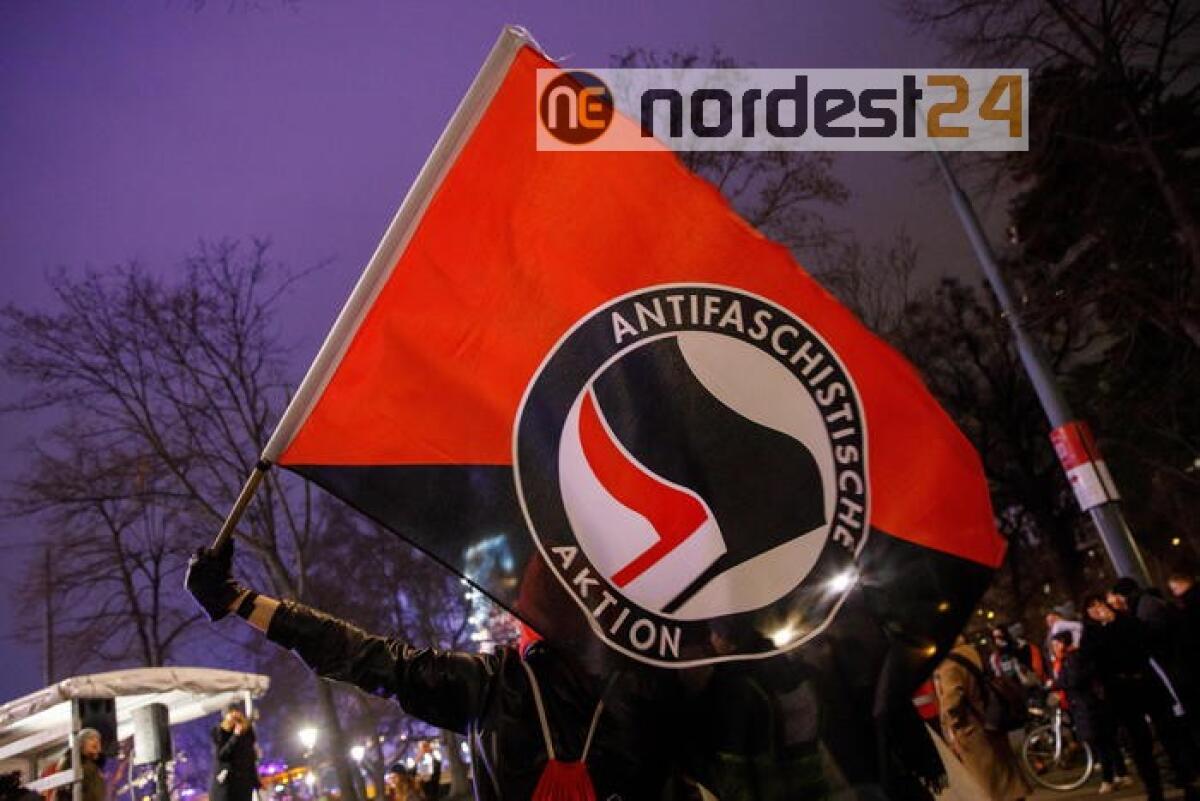 Falso account Antifa, era suprematista - 