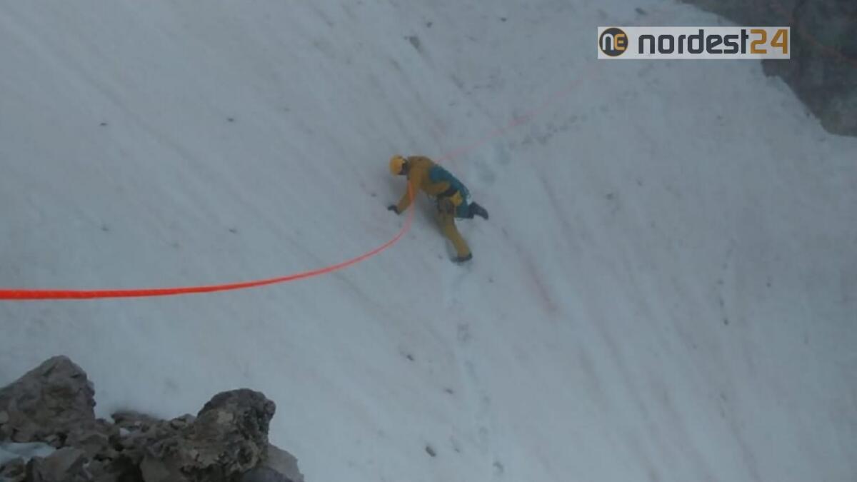 Intervento sulle Tre Cime di Lavaredo: soccorsi 4 alpinisti - 