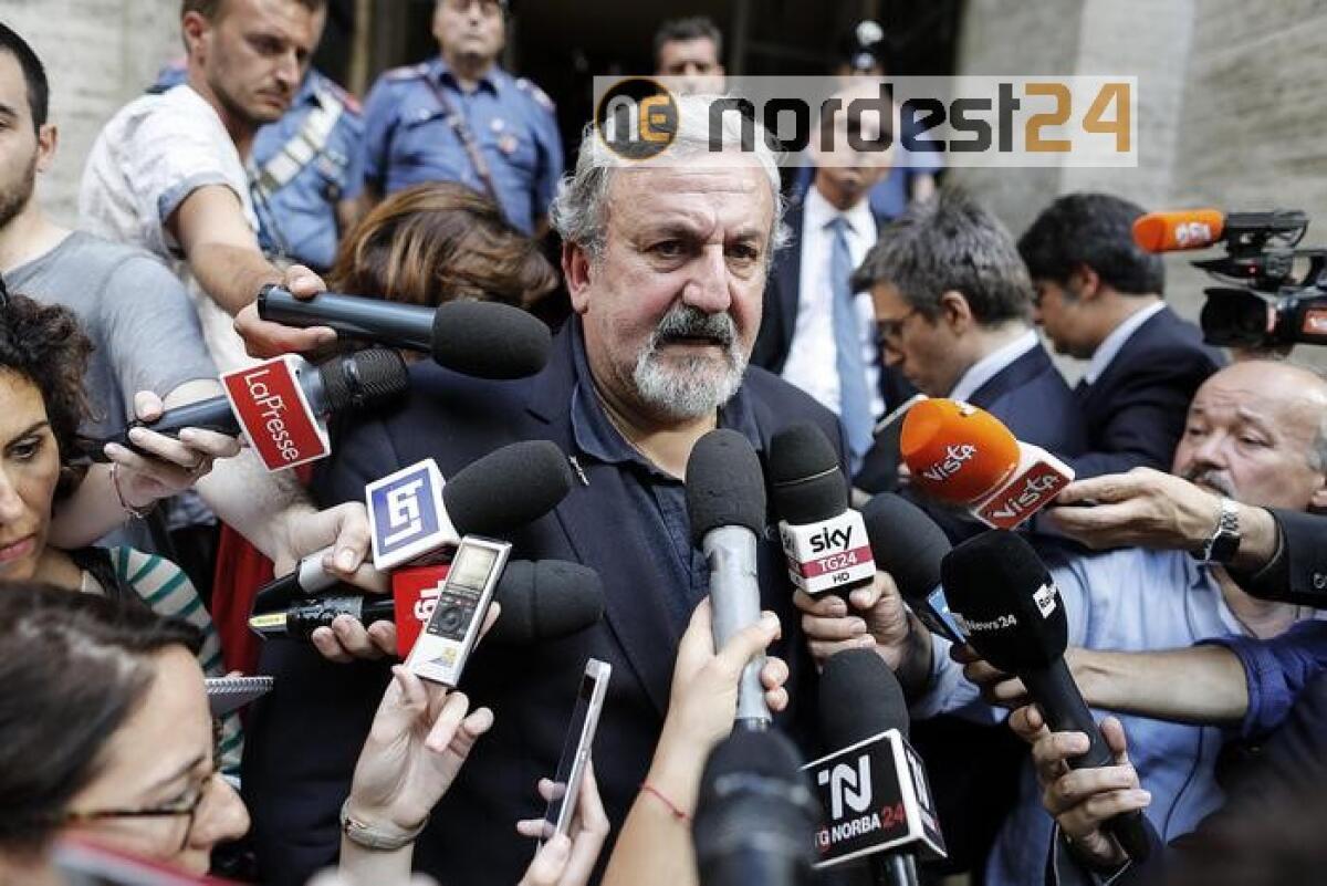 Nomine, 'non fu abuso ufficio Emiliano' - 