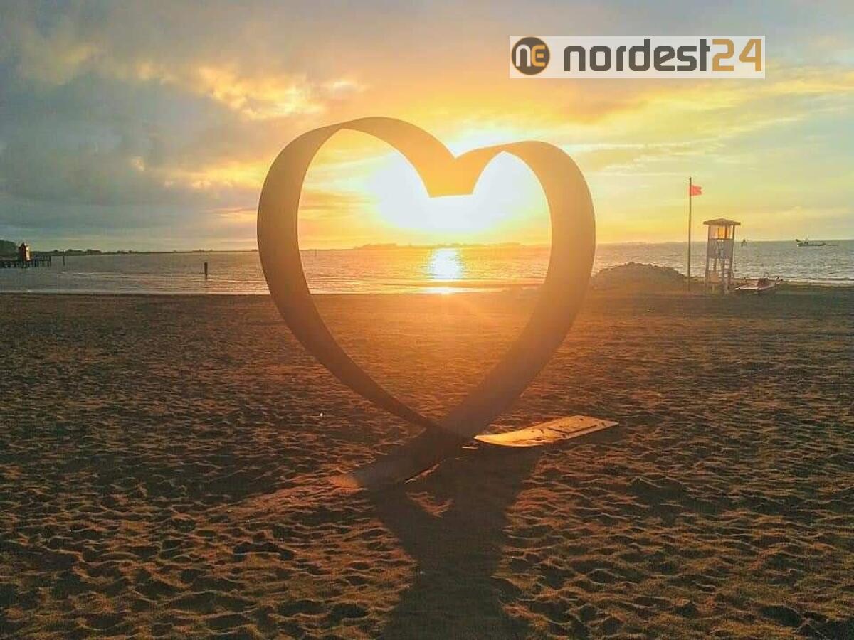 Buongiorno da Lignano Sabbiadoro. Alba di oggi 11 giugno 2020. - 