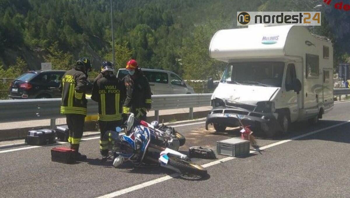 Incidenti stradali a Erto-Casso, Arba e Vajont: gran lavoro per i pompieri - 