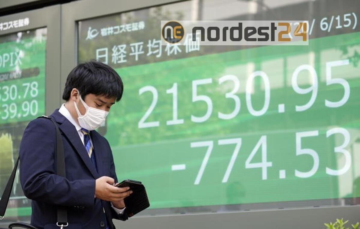 Borsa: Tokyo, apertura in calo (-0,32%) - 