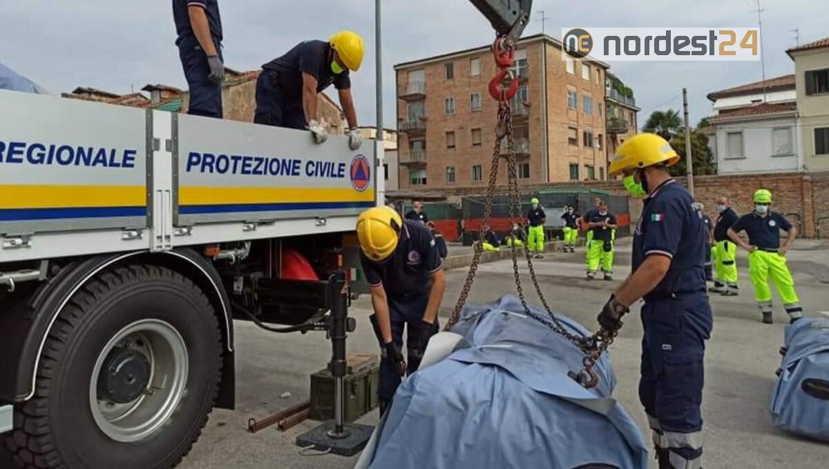 Addio a 11 tende Covid all'ospedale di Padova: non sono più necessarie - 