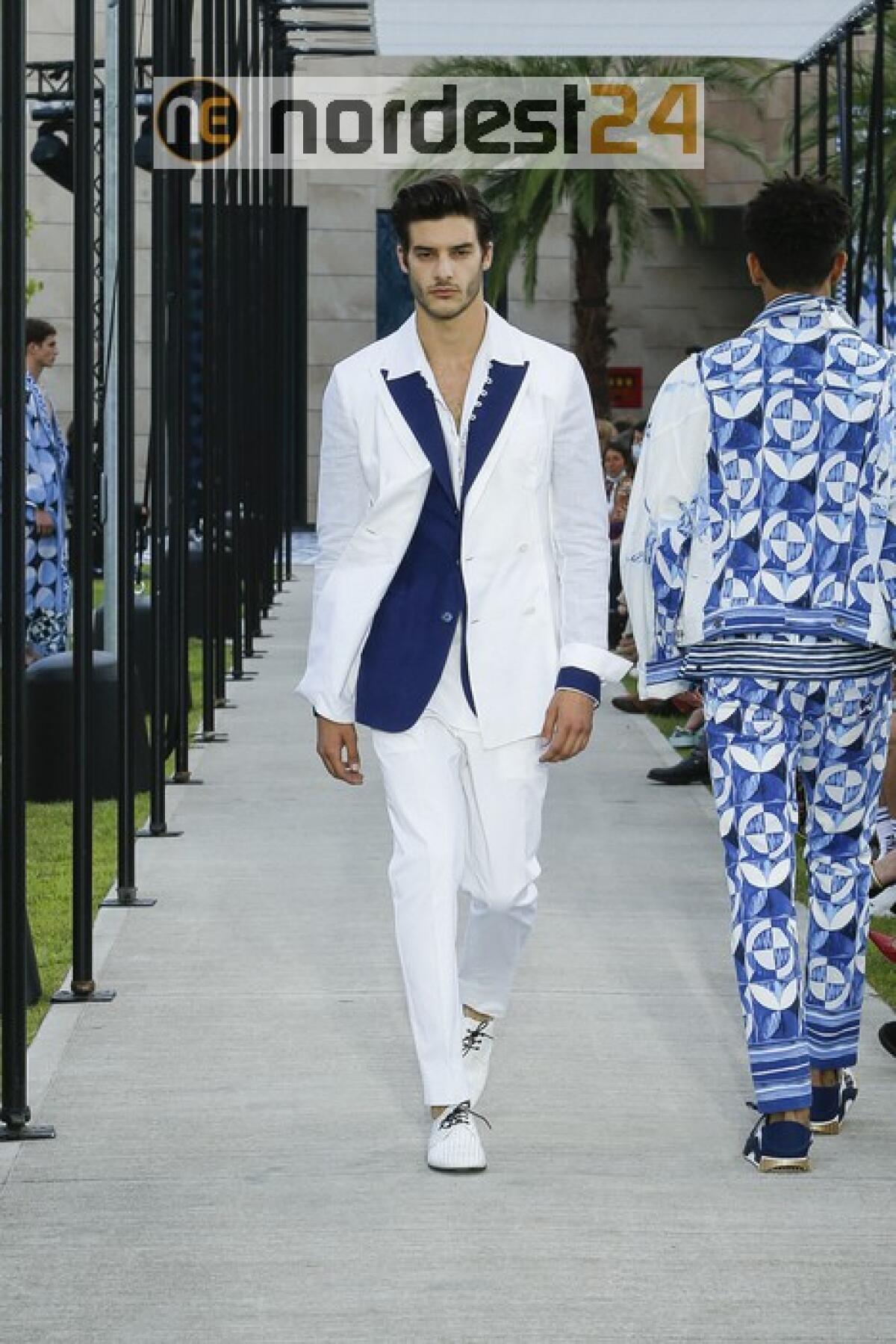 Dolce & Gabbana con Il Volo sul mare di Sorrento - 