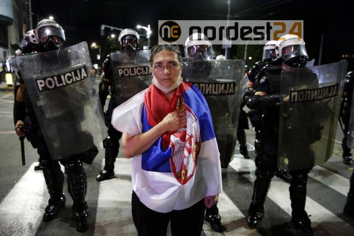 Calma a Belgrado, si contano feriti - 