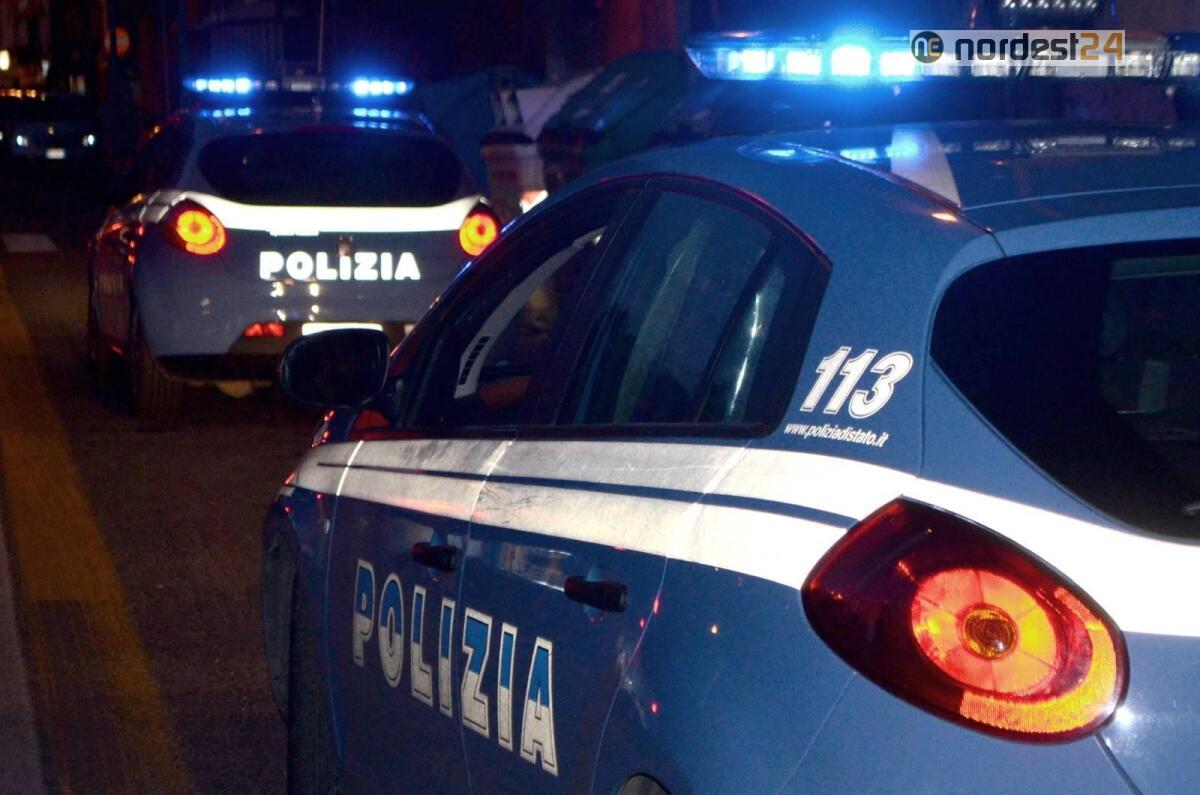 A 208 km/h nel limite di 80: fermato dalla Polizia, via la patente - 