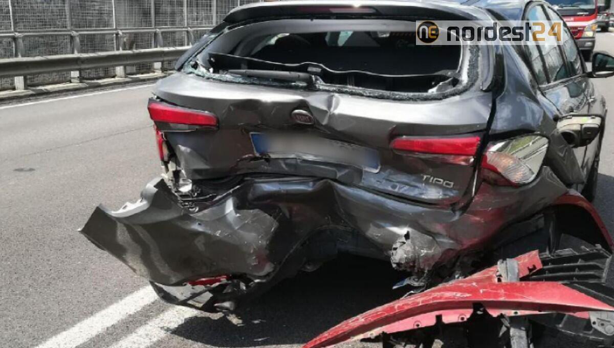 Violento scontro tra due auto: tre donne ferite - 