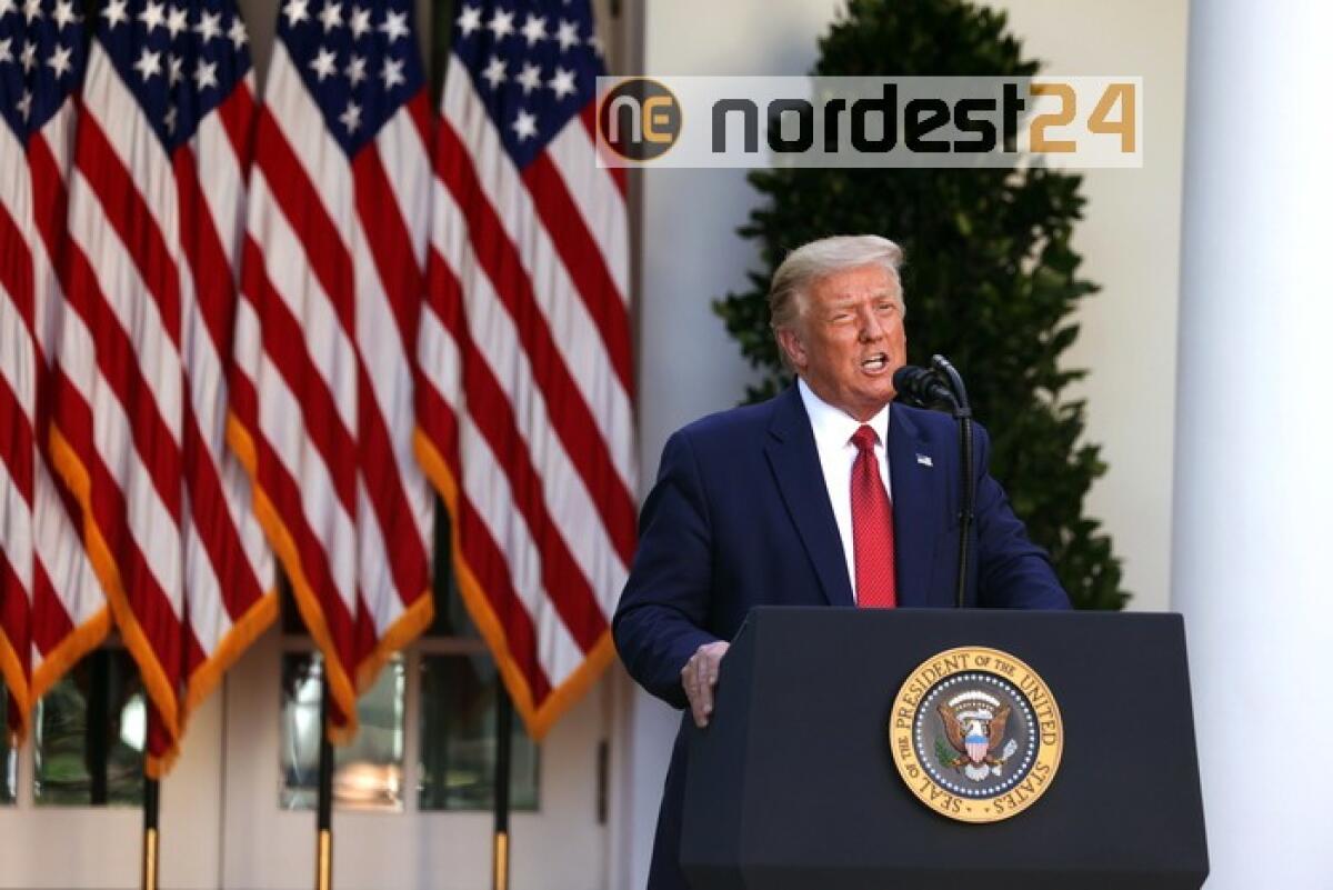 Trump firma sanzioni alla Cina per Hong Kong - 