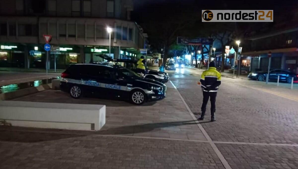 Jesolo. Assembramenti e 100 clienti all'interno: locale sanzionato - 
