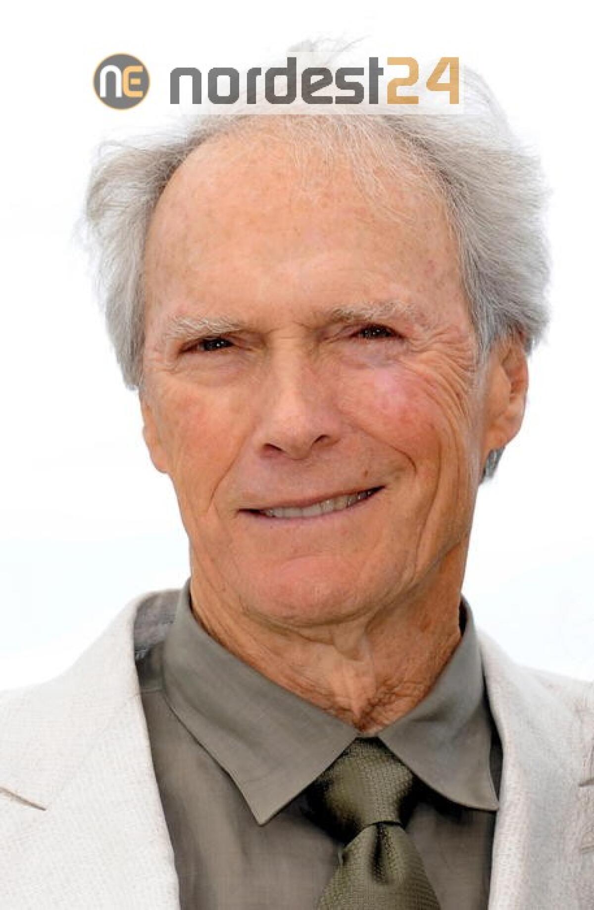 Eastwood lascia cinema per cannabis, attore contro fake news - 