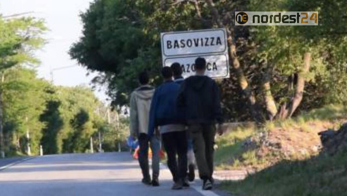 In quarantena fuggono dal centro di accoglienza: 3 minori denunciati - 
