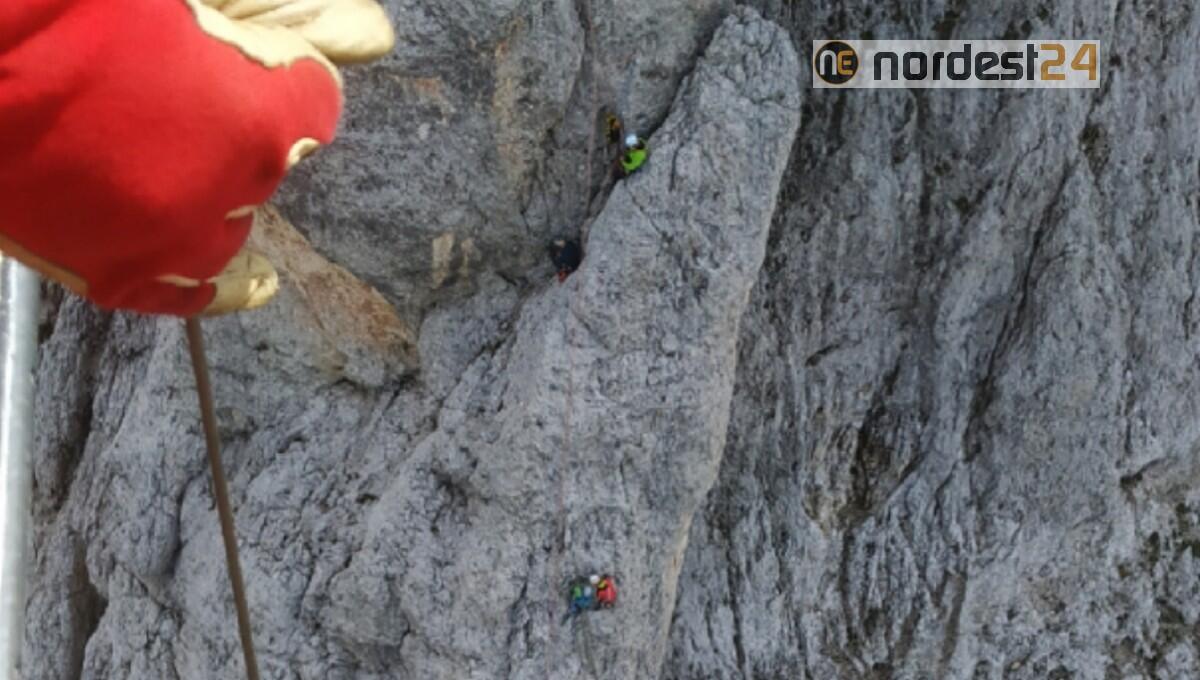 Precipita sulle Pale di San Martino: soccorso 25enne veneto - 