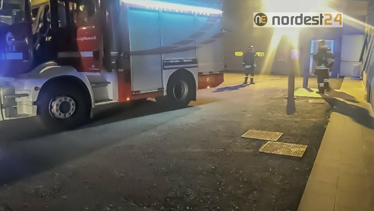 Incendio a Prata di Pordenone: paura all'azienda "Media Profili" - 