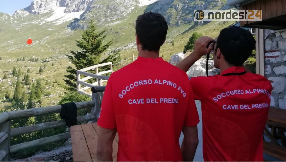 Arresto cardiaco ai Piani del Montasio: soccorso in 8 minuti, ma è grave - 