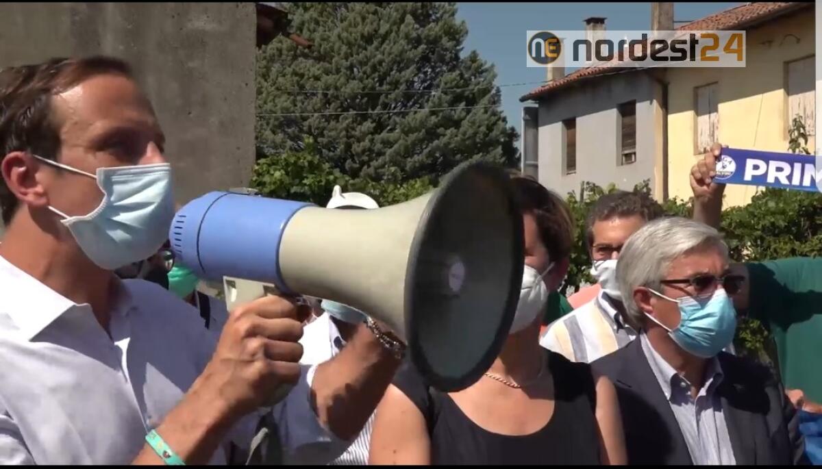 Fedriga alla Cavarzerani di Udine: "basta immigrazione irregolare" - 