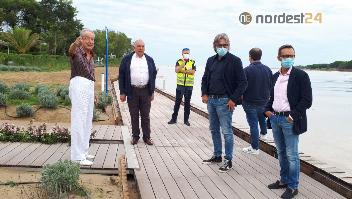 Maltempo, danni alle spiagge di Lignano: sopralluogo dell'assessore Bini - 